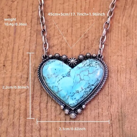 Elegant Turquoise Heart Necklace in Silver - Picture 4 of 5